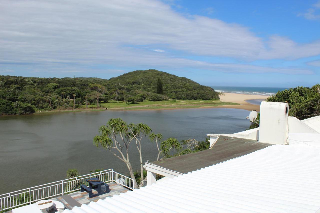 Blue'S Guest House - East London Bonza Bay Экстерьер фото
