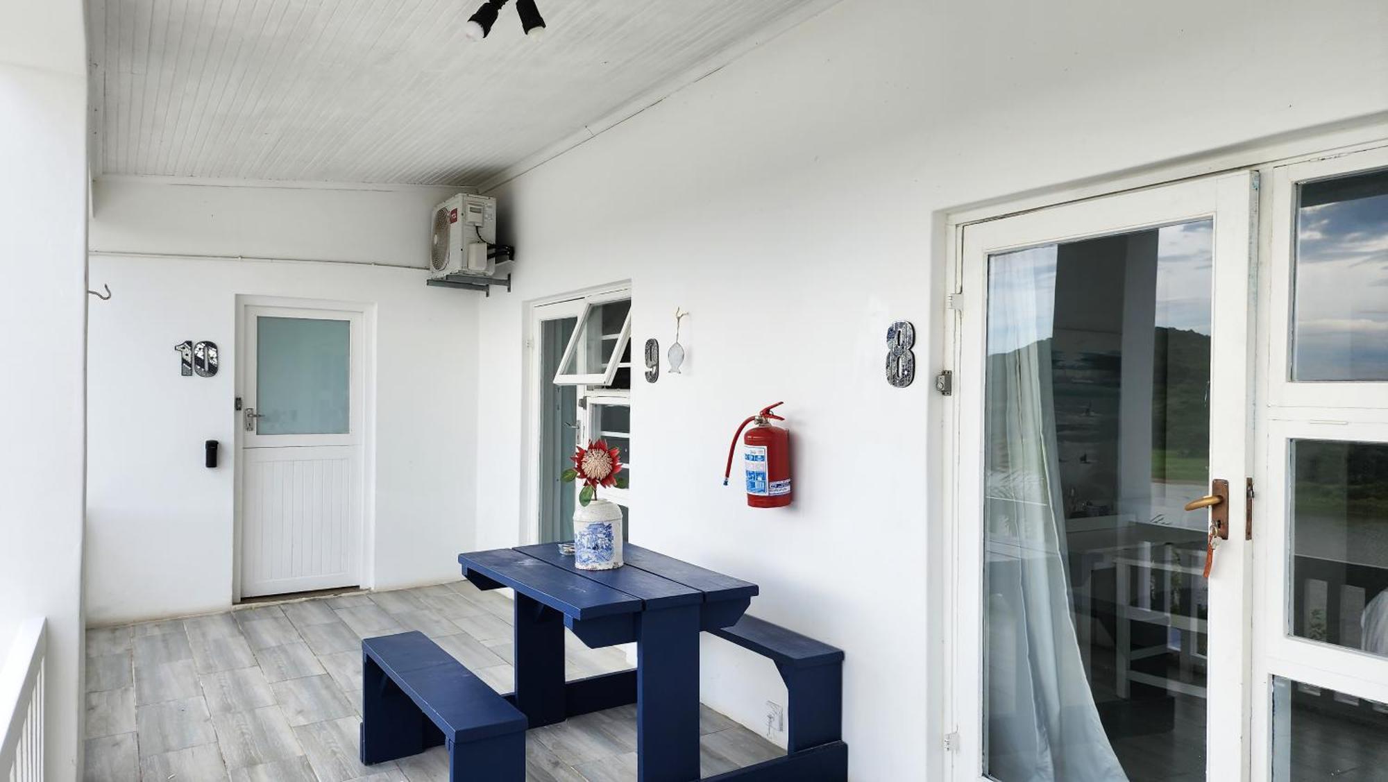 Blue'S Guest House - East London Bonza Bay Экстерьер фото